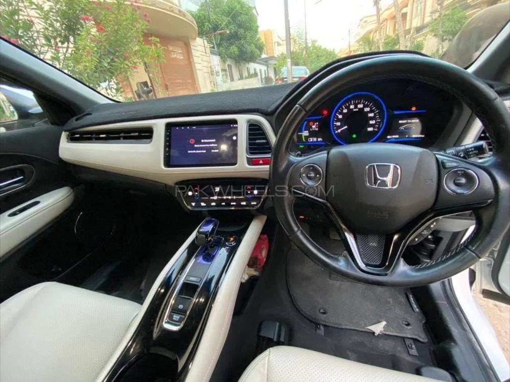 ہونڈا ویزِل 2015 for Sale in کراچی ہونڈا ویزِل 2015 for Sale in کراچی Image-6