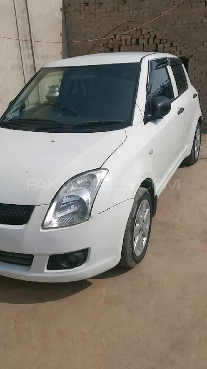 Suzuki Swift 2011 for Sale in Okara Image-1