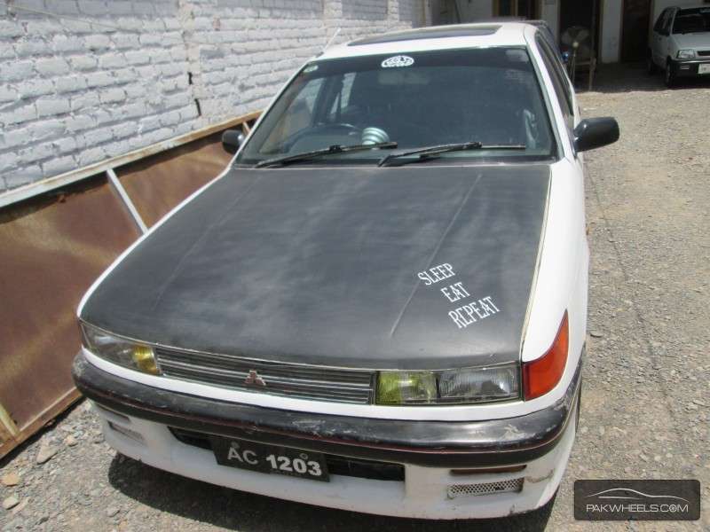 Mitsubishi Lancer 1990 for Sale in Peshawar Image-1