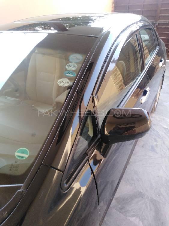 Honda Civic 2011 for Sale in Multan Honda Civic 2011 for Sale in Multan Image-12