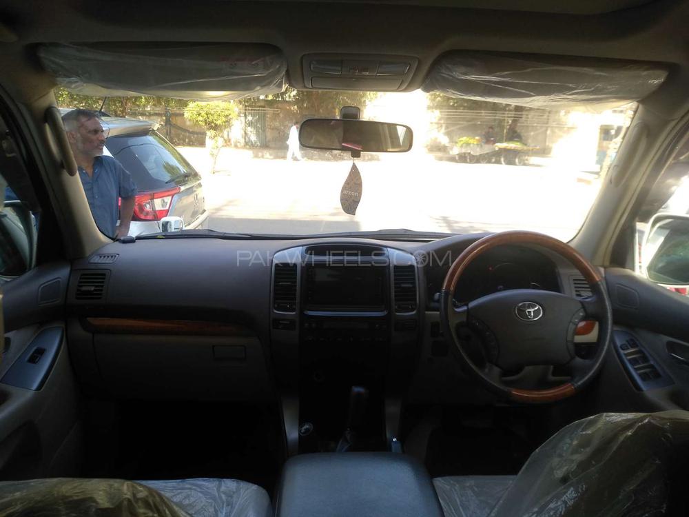 Toyota Prado 2006 for Sale in Karachi Toyota Prado 2006 for Sale in Karachi Image-17