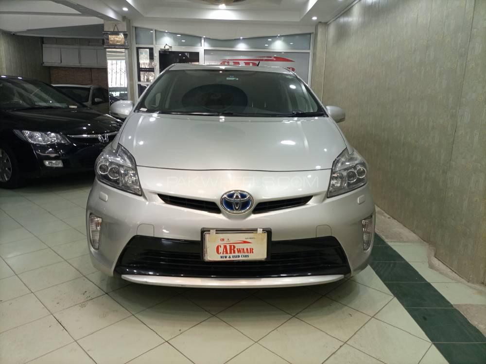 ٹویوٹا پریوس 2014 for Sale in اسلام آباد ٹویوٹا پریوس 2014 for Sale in اسلام آباد Image-19