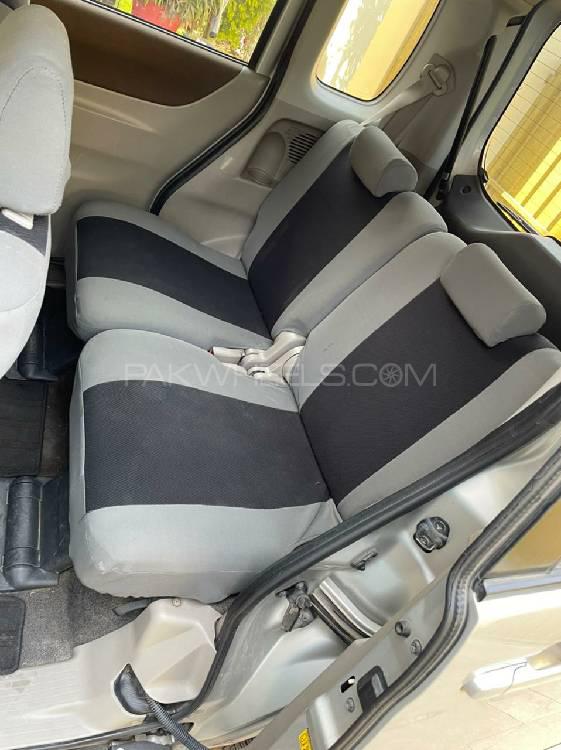 نسان روکس 2011 for Sale in لاہور نسان روکس 2011 for Sale in لاہور Image-7