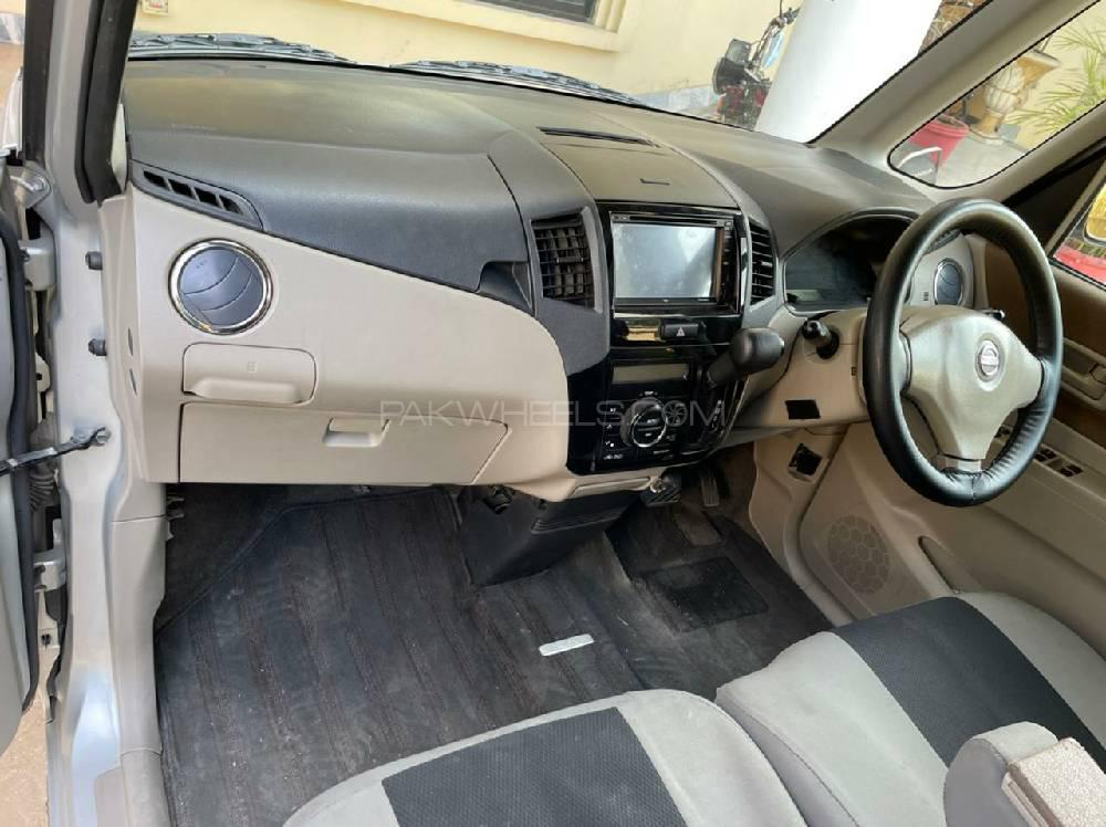 نسان روکس 2011 for Sale in لاہور نسان روکس 2011 for Sale in لاہور Image-3