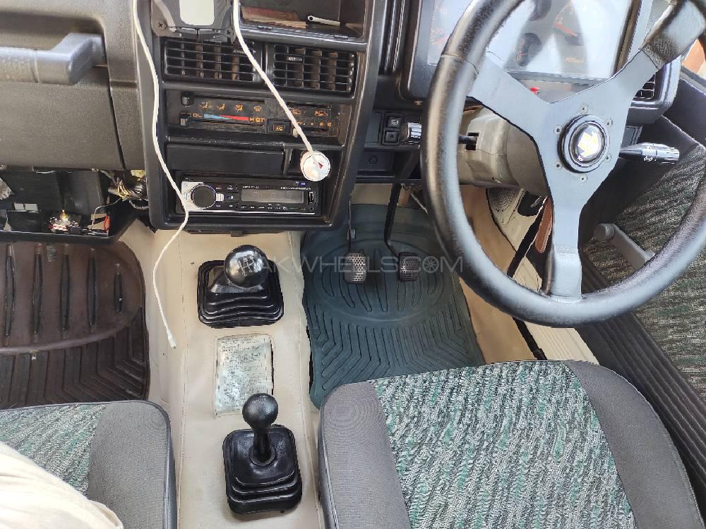 Suzuki Jimny Sierra 1990 for Sale in Lahore Suzuki Jimny Sierra 1990 for Sale in Lahore Image-12