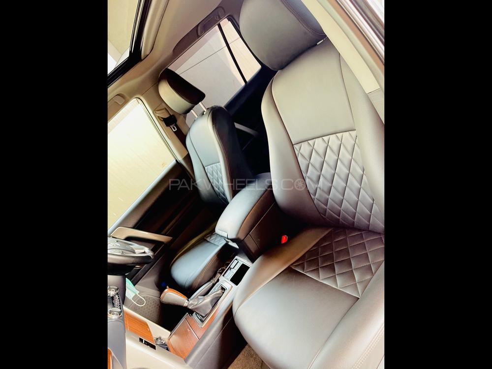 Toyota Prado 2012 for Sale in Lahore Toyota Prado 2012 for Sale in Lahore Image-12