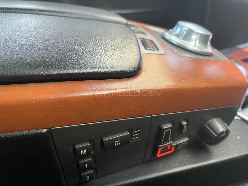 BMW 7 Series 2004 for Sale in Rawalpindi BMW 7 Series 2004 for Sale in Rawalpindi Image-9