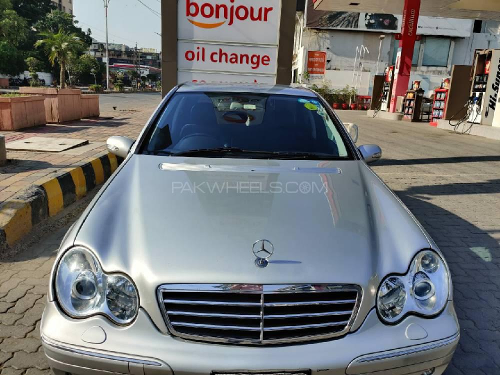 Mercedes Benz C Class 2006 for Sale in Lahore Mercedes Benz C Class 2006 for Sale in Lahore Image-3
