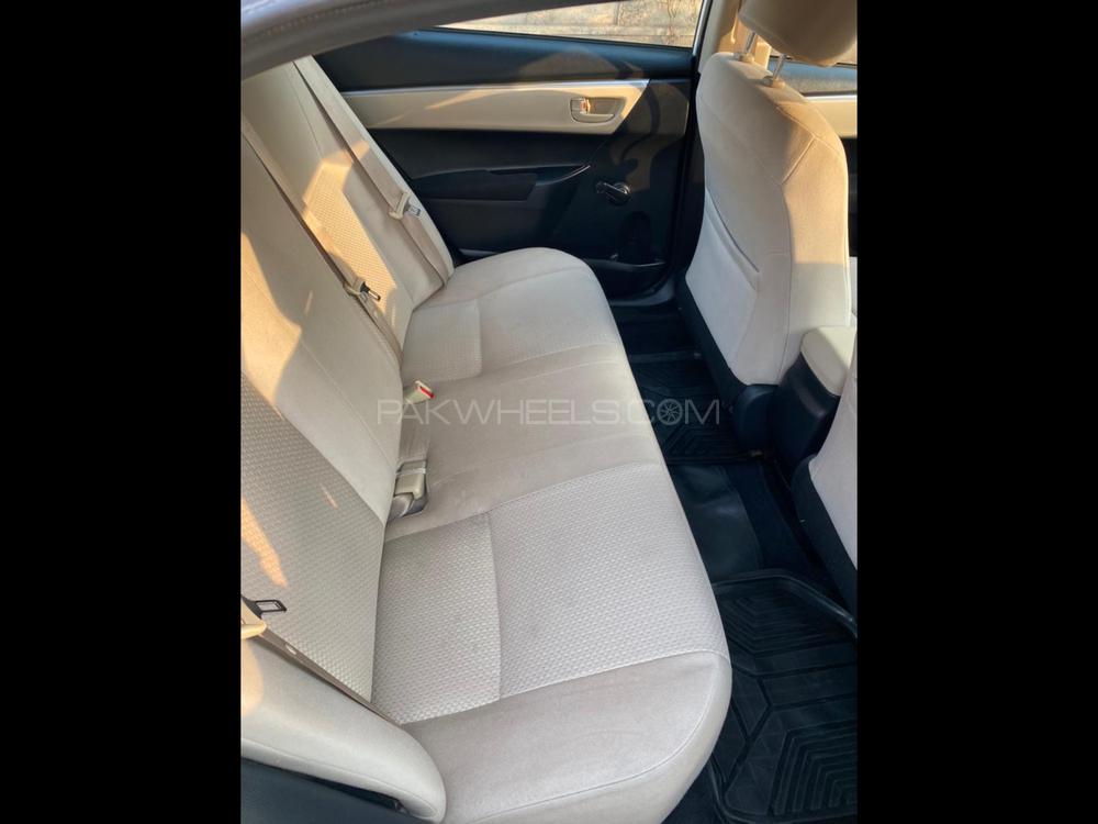 Toyota Corolla 2014 for Sale in Faisalabad Toyota Corolla 2014 for Sale in Faisalabad Image-8