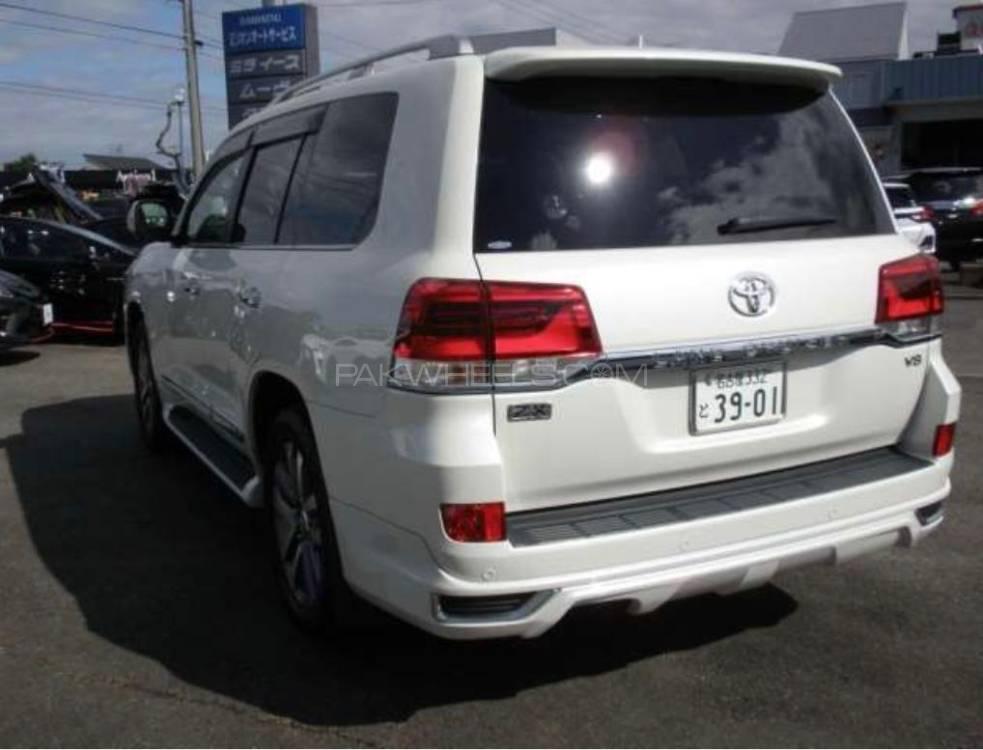 Toyota Land Cruiser 2015 for Sale in Lahore Toyota Land Cruiser 2015 for Sale in Lahore Image-5