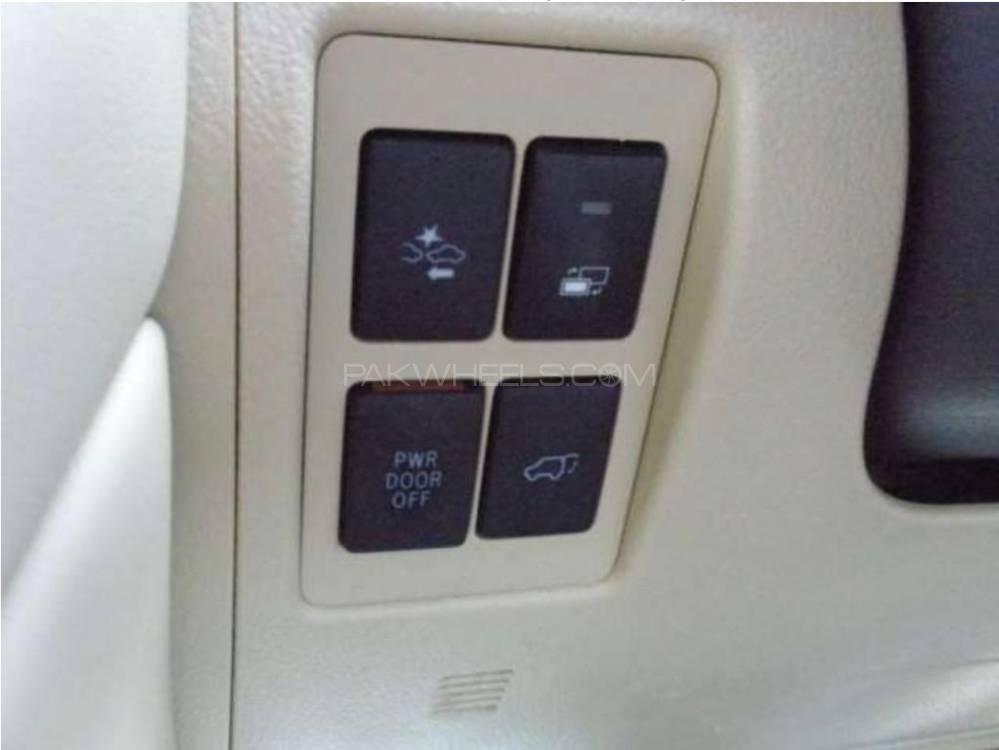 Toyota Land Cruiser 2015 for Sale in Lahore Toyota Land Cruiser 2015 for Sale in Lahore Image-14