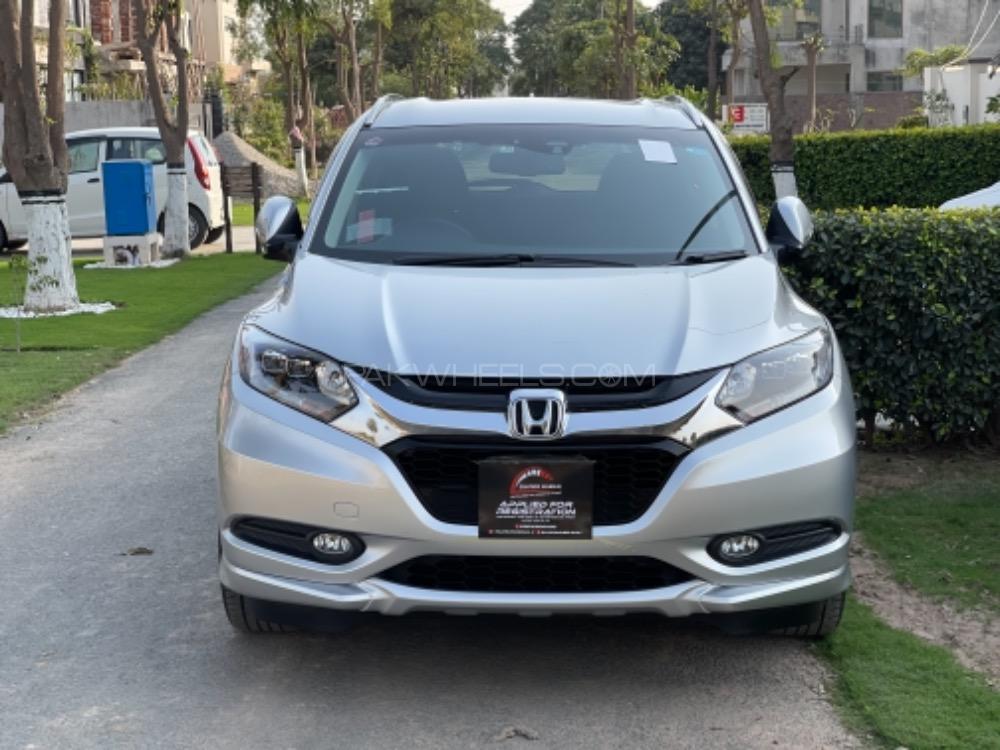 Honda Vezel 2015 for Sale in Lahore Image-1