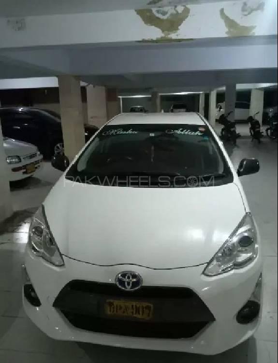 Toyota Aqua 2015 for Sale in Karachi Image-1