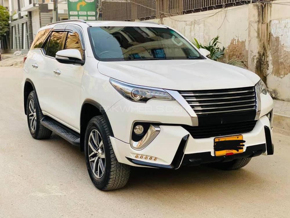 ٹویوٹا فورچیونر 2017 for Sale in کراچی Image-1
