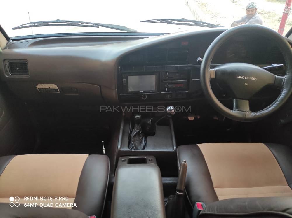 Toyota Land Cruiser 1990 for Sale in Islamabad Toyota Land Cruiser 1990 for Sale in Islamabad Image-12