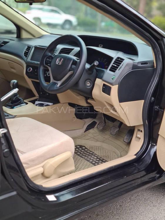 Honda Civic 2013 for Sale in Islamabad Honda Civic 2013 for Sale in Islamabad Image-6
