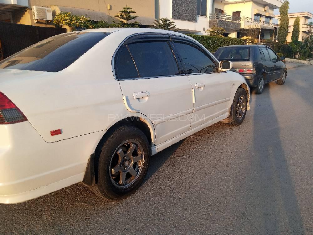 Honda Civic 2004 for Sale in Islamabad Image-1