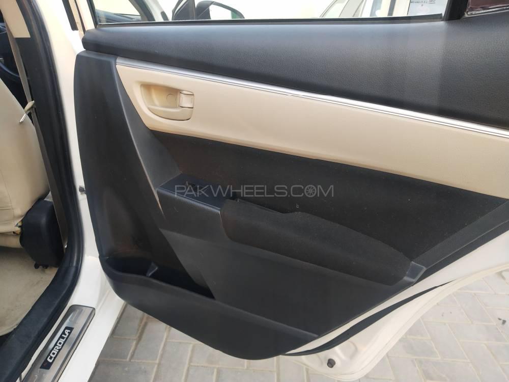 Toyota Corolla 2015 for Sale in Multan Toyota Corolla 2015 for Sale in Multan Image-16
