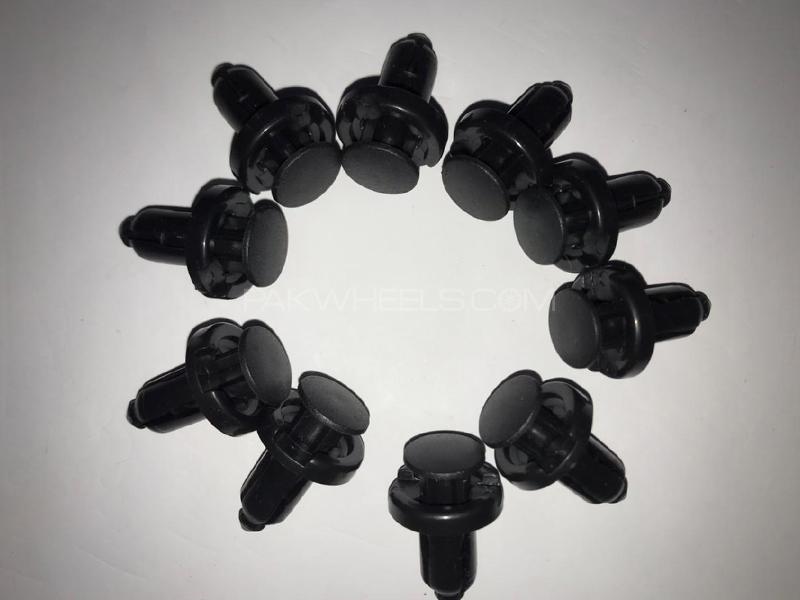 Honda Civic 2004-2006 Fender Shield Clips Pack Of 10 for sale in Lahore Image-1