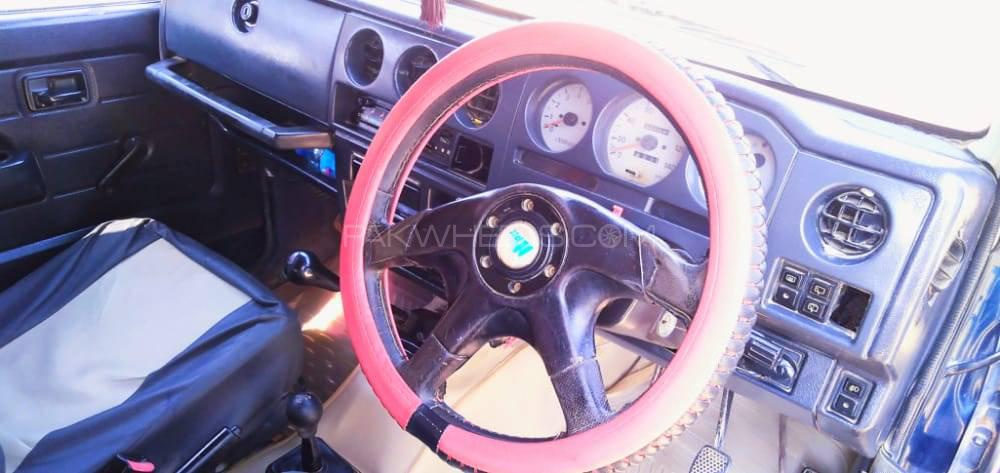 Suzuki Jimny Sierra 2000 for Sale in Dadu Suzuki Jimny Sierra 2000 for Sale in Dadu Image-3