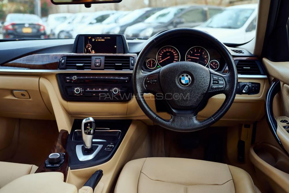 BMW 3 Series 2014 for Sale in Karachi BMW 3 Series 2014 for Sale in Karachi Image-10