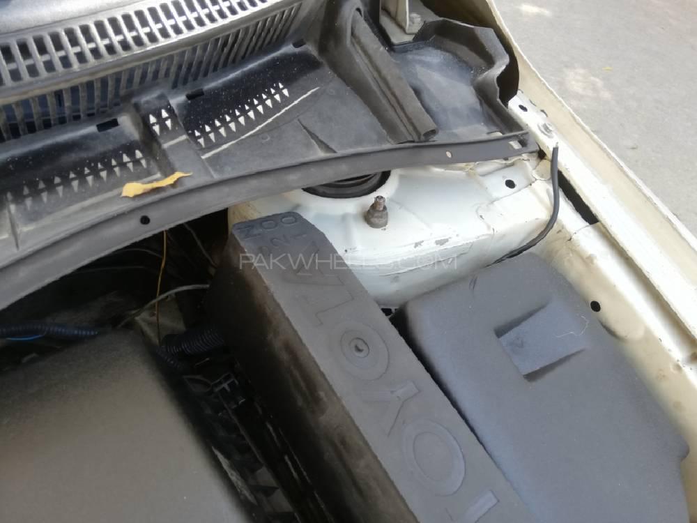 Toyota Corolla 2012 for Sale in Lahore Toyota Corolla 2012 for Sale in Lahore Image-12