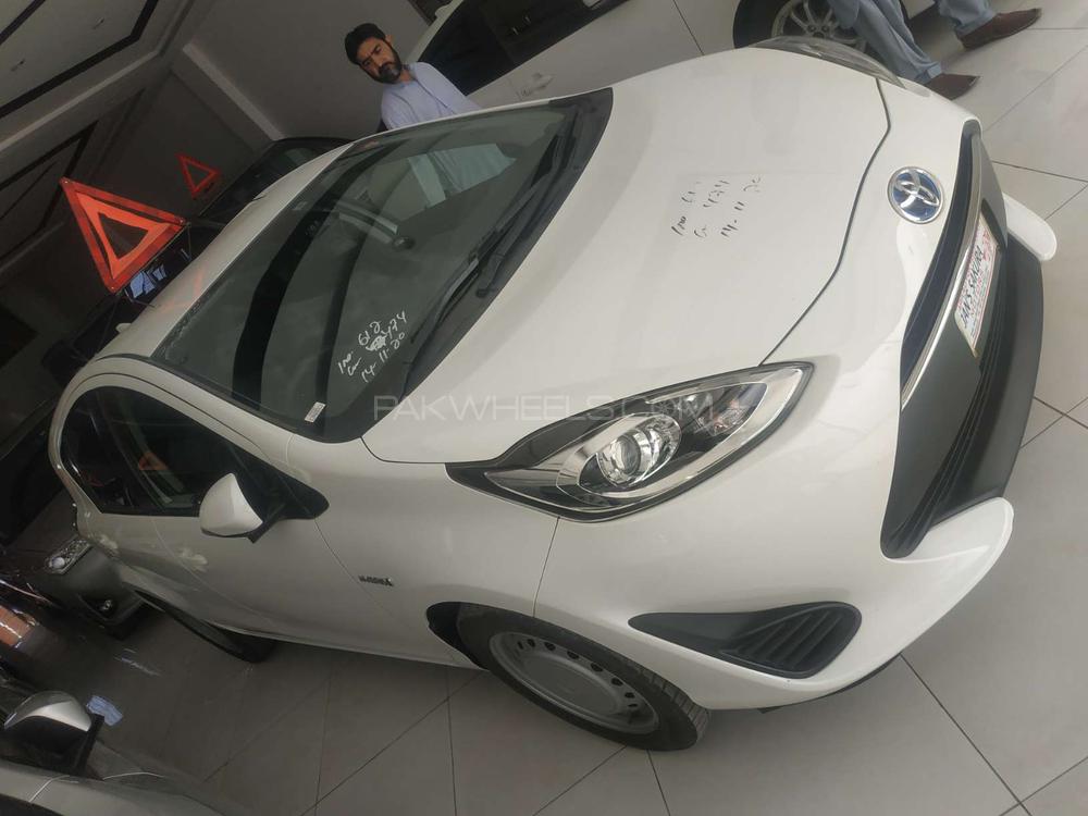Toyota Aqua 2017 for Sale in Peshawar Image-1
