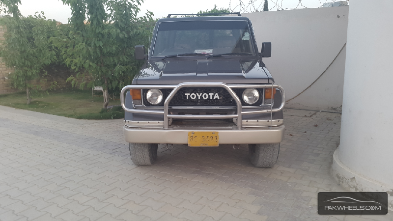 Toyota Land Cruiser 1986 for Sale in Quetta Image-1