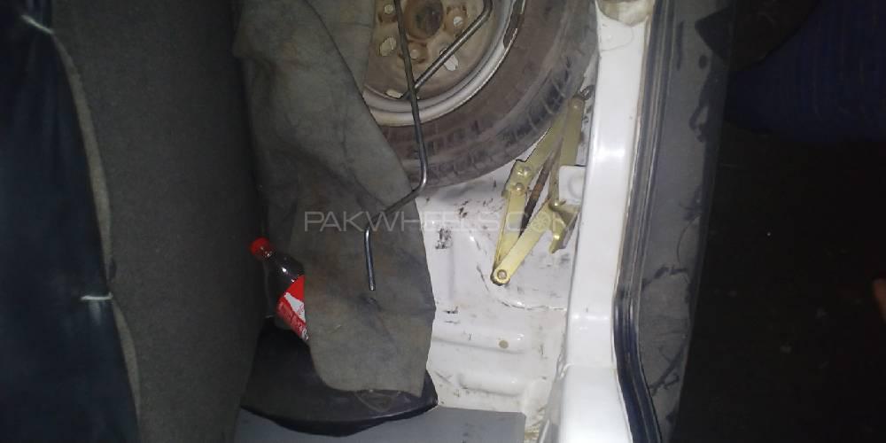 Suzuki Mehran 2017 for Sale in Lahore Suzuki Mehran 2017 for Sale in Lahore Image-2