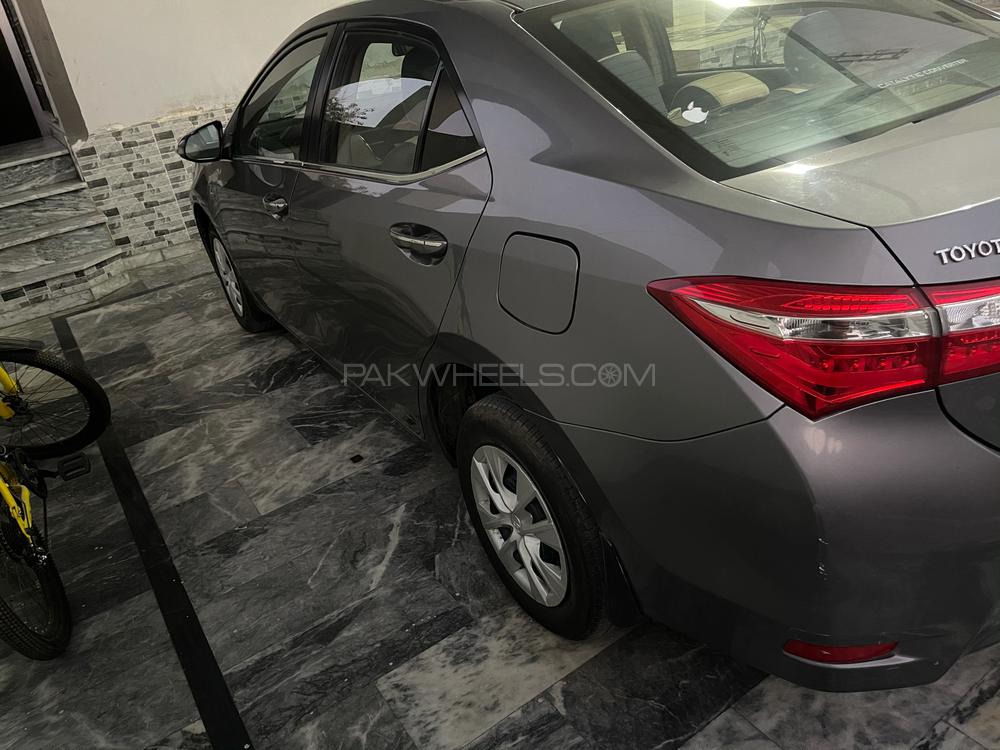 Toyota Corolla 2015 for Sale in Faisalabad Toyota Corolla 2015 for Sale in Faisalabad Image-2