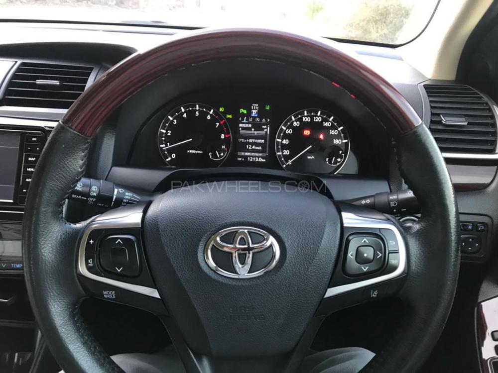 Toyota Premio 2017 for Sale in Rawalpindi Toyota Premio 2017 for Sale in Rawalpindi Image-7
