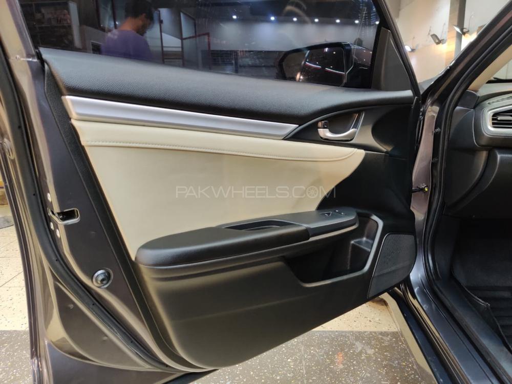 Honda Civic 2019 for Sale in Lahore Honda Civic 2019 for Sale in Lahore Image-9