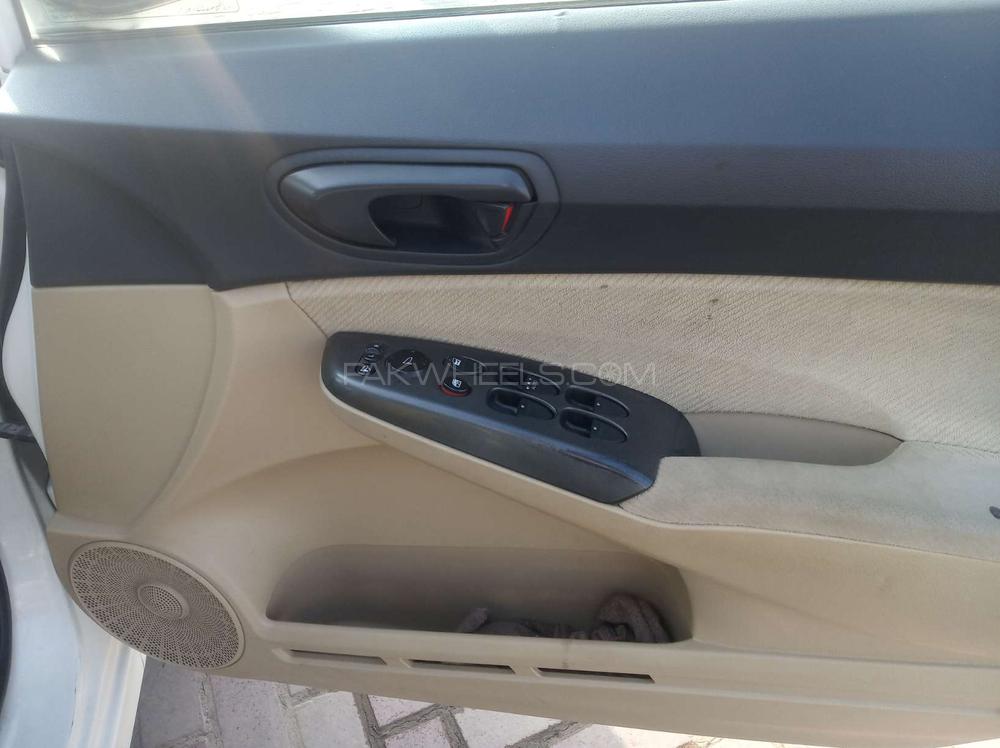 Honda Civic 2010 for Sale in Gujranwala Honda Civic 2010 for Sale in Gujranwala Image-9