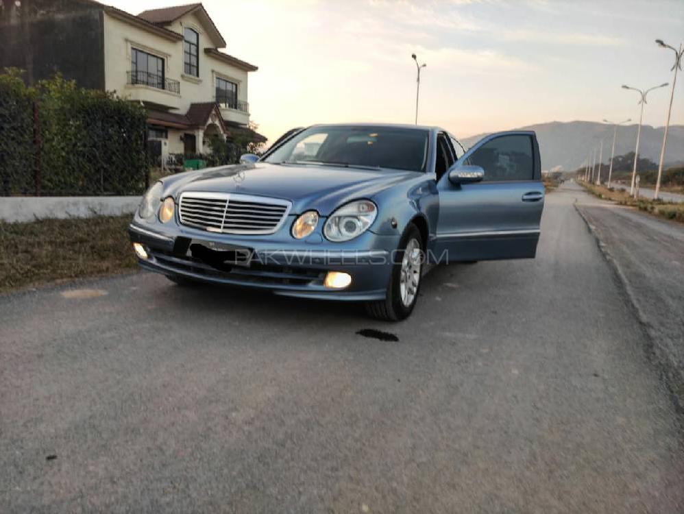 Mercedes Benz E Class 2003 for Sale in Islamabad Mercedes Benz E Class 2003 for Sale in Islamabad Image-11