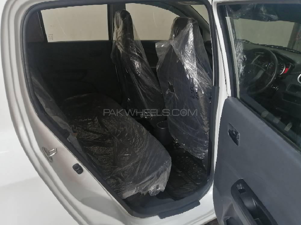 Suzuki Cultus 2020 for Sale in Faisalabad Suzuki Cultus 2020 for Sale in Faisalabad Image-13