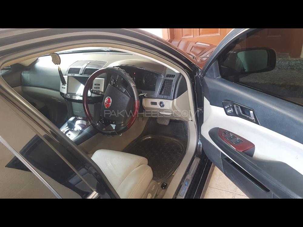 Toyota Mark X 2004 for Sale in Karachi Toyota Mark X 2004 for Sale in Karachi Image-2