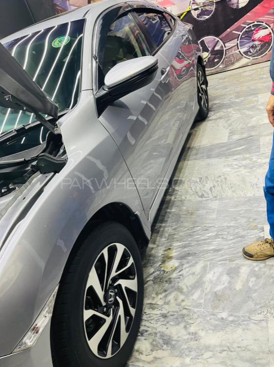 Honda Civic 2018 for Sale in Lahore Honda Civic 2018 for Sale in Lahore Image-2