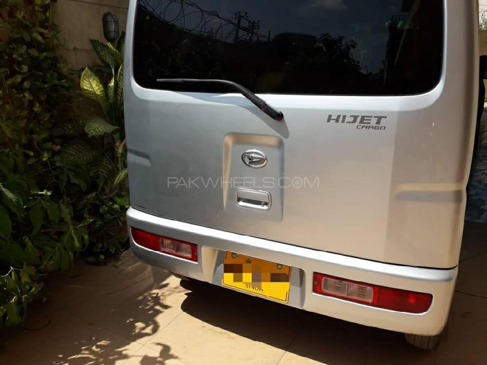 Daihatsu Hijet 2015 for Sale in Karachi Daihatsu Hijet 2015 for Sale in Karachi Image-2