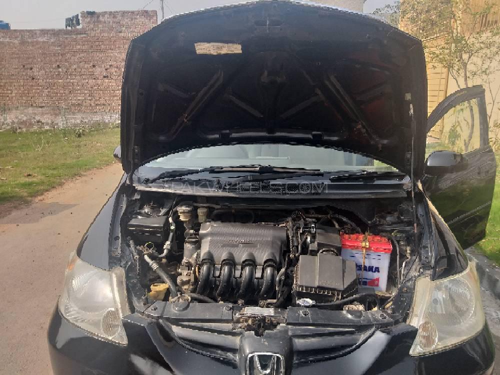 Honda City 2004 for Sale in Lahore Honda City 2004 for Sale in Lahore Image-14