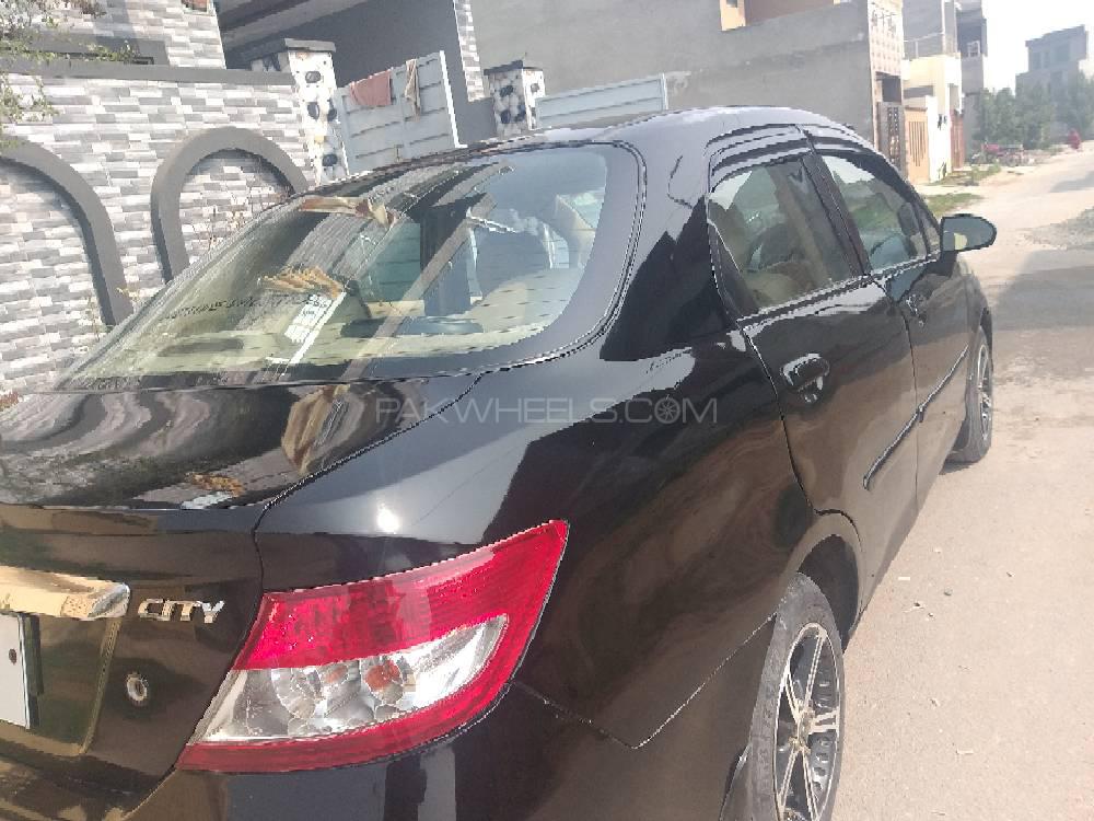 Honda City 2004 for Sale in Lahore Honda City 2004 for Sale in Lahore Image-9