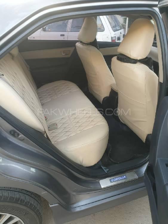 Toyota Corolla 2014 for Sale in Karachi Toyota Corolla 2014 for Sale in Karachi Image-9