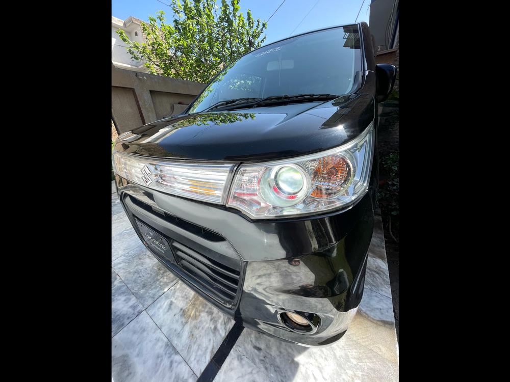 Suzuki Wagon R 2014 for Sale in Peshawar Image-1