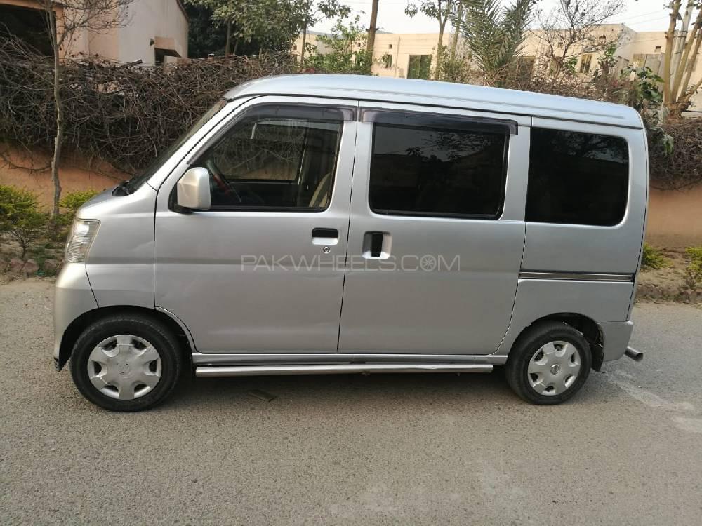 Daihatsu Hijet 2017 for Sale in Lahore Daihatsu Hijet 2017 for Sale in Lahore Image-16