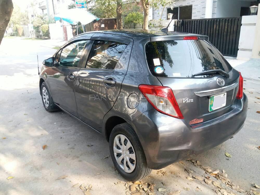 Toyota Vitz 2011 for Sale in Lahore Toyota Vitz 2011 for Sale in Lahore Image-4