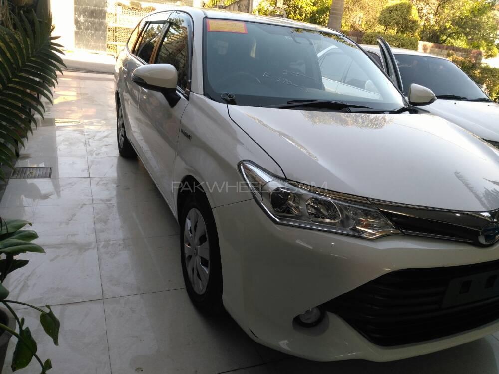 Toyota Corolla Fielder 2017 for Sale in Peshawar Toyota Corolla Fielder 2017 for Sale in Peshawar Image-2