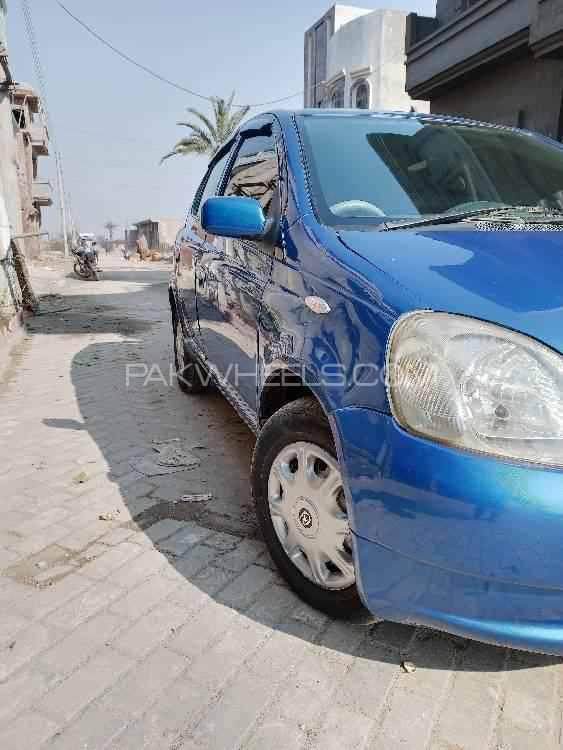 Toyota Vitz 2001 for Sale in Rawalpindi Image-1
