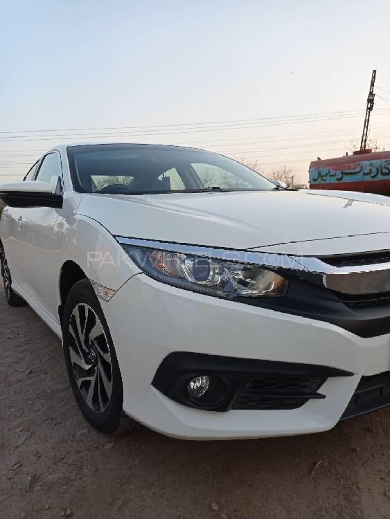 Honda Civic 2018 for Sale in Sahiwal Honda Civic 2018 for Sale in Sahiwal Image-5