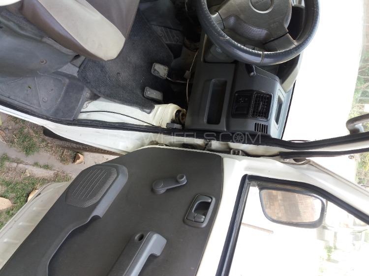 نسان کلپر 2007 for Sale in لاہور نسان کلپر 2007 for Sale in لاہور Image-9