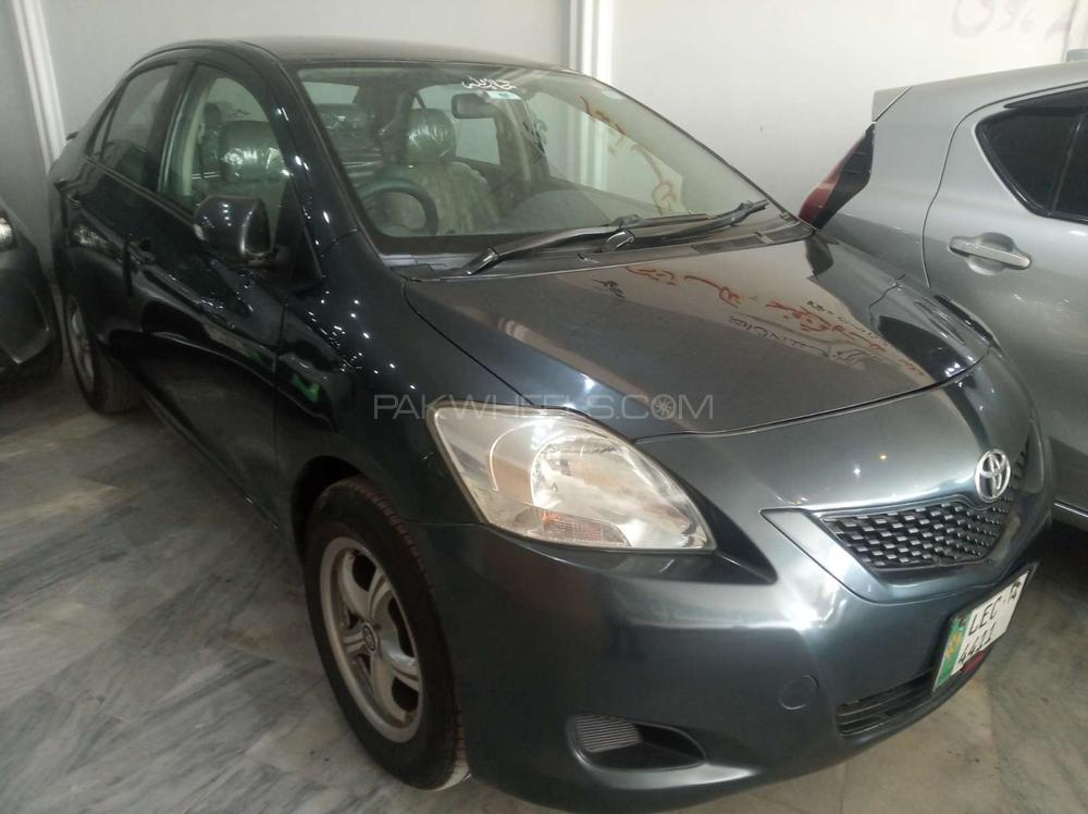Toyota Belta 2011 for Sale in Gujranwala Toyota Belta 2011 for Sale in Gujranwala Image-2