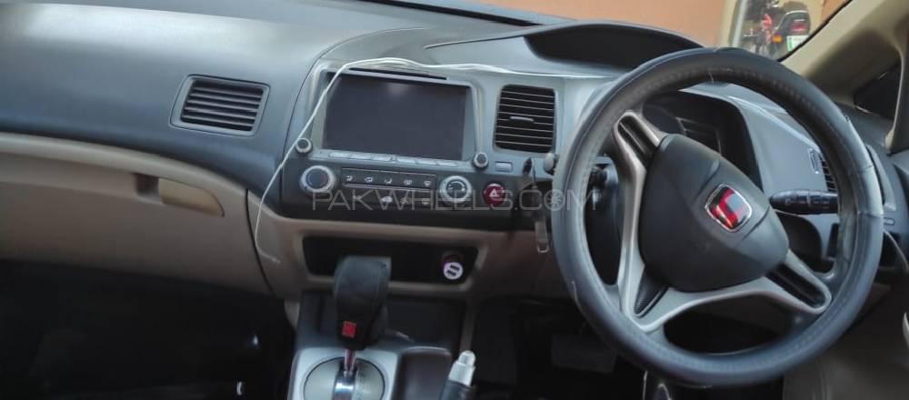 Honda Civic 2011 for Sale in Multan Honda Civic 2011 for Sale in Multan Image-6
